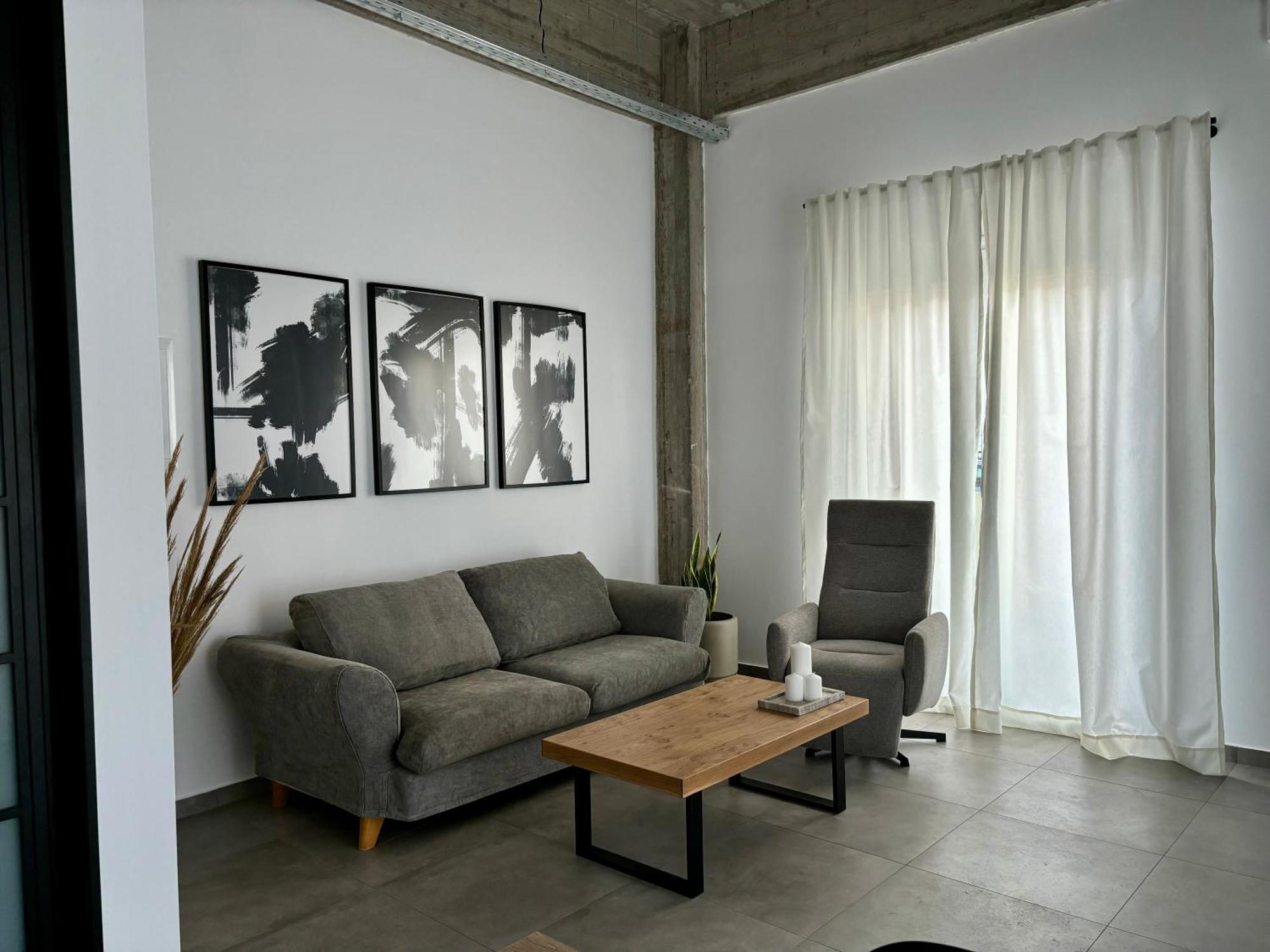Industrial Loft Comfort Living Iráklio Kültér fotó