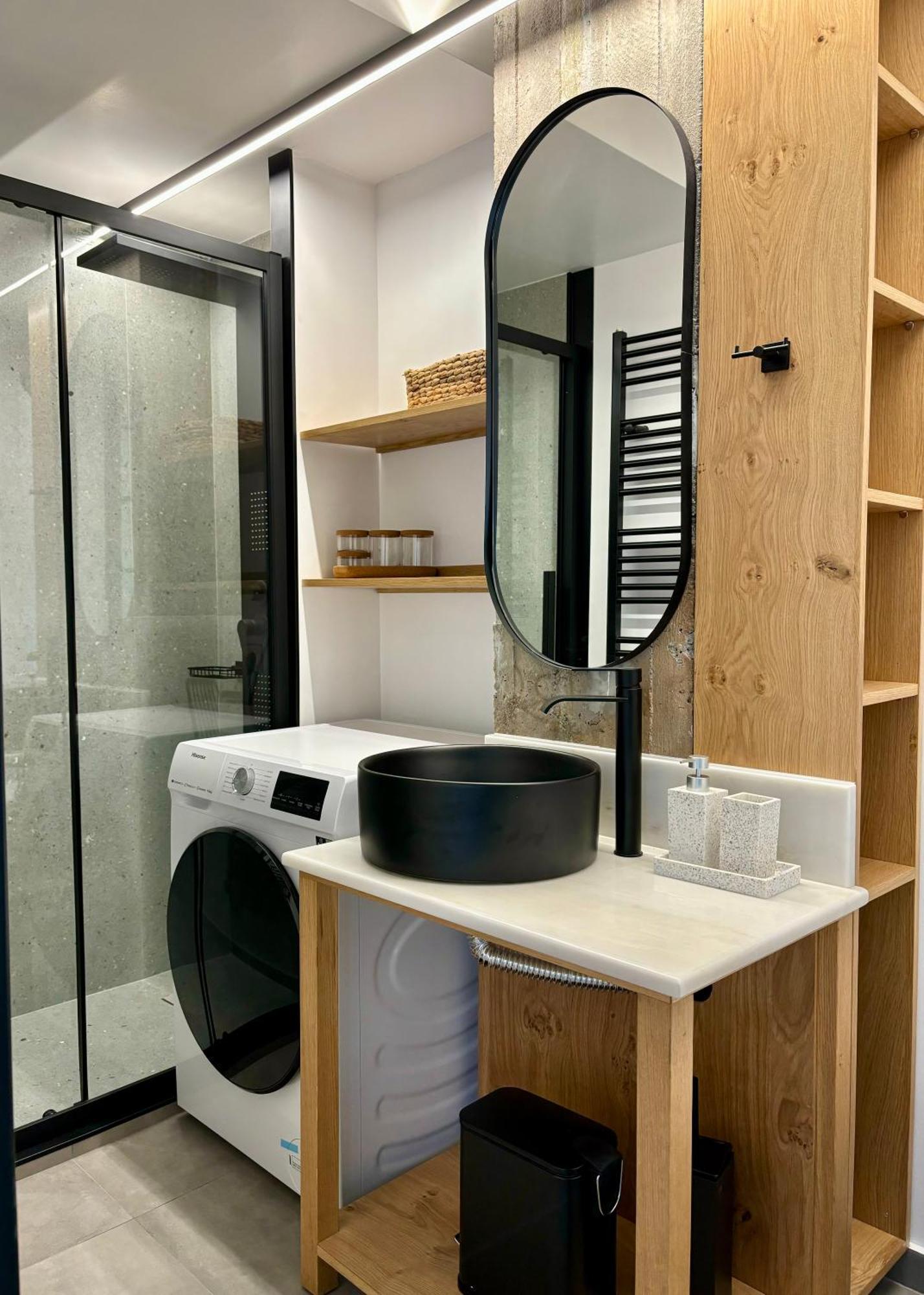 Industrial Loft Comfort Living Iráklio Kültér fotó